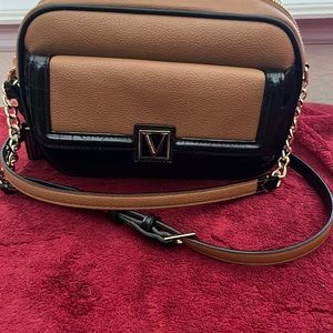 Victoria Secret Crossbody like new